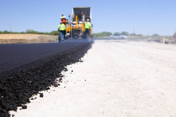 Best Residential Driveway Paver Services  in Arcola, IL